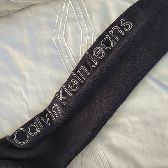 CK Sweater - Picture 2 of 4